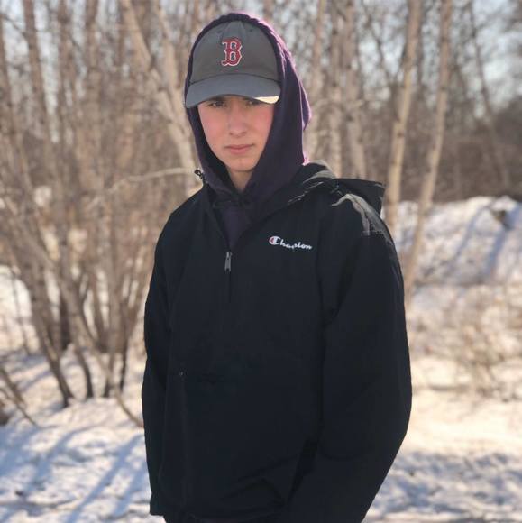 Profile Picture of Krystopher Bernatchez (@krysberni43) on Poshmark