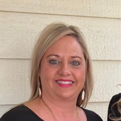 Profile Picture of Lisa Stearns (@lisa_stearns5) on Twitter
