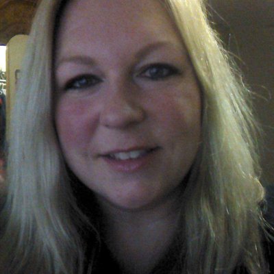 Profile Picture of April Petersen (@AprilPe45715183) on Twitter