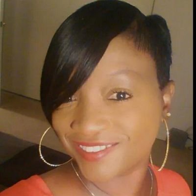 Profile Picture of Diane Torrence (@DianeTorrence) on Twitter