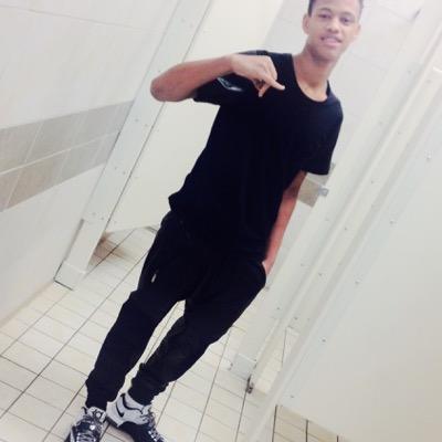 Profile Picture of Fred Montel Whitaker (@FredMontel) on Twitter