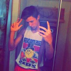 Profile Picture of Logan Shields (@loganshields121) on Twitter