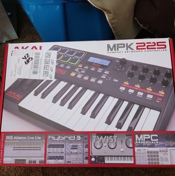 Profile Picture of Bradley Kenneth (@lottking334) on Poshmark