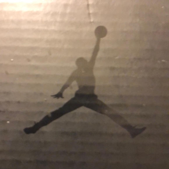 Profile Picture of David Rivera (@uckygtharealest) on Poshmark