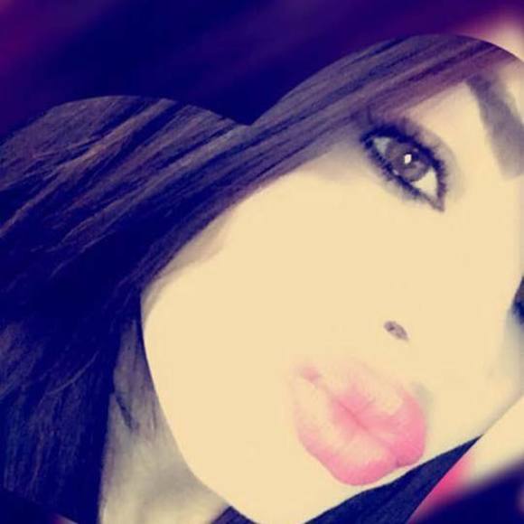 Profile Picture of Jasmine Jakubiec (@jasminejakubiec) on Poshmark