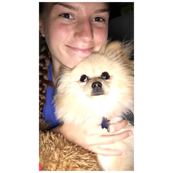 Profile Picture of Madysen Stegner (@madysenstegner) on Poshmark