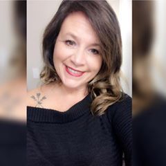 Profile Picture of Tricia (@triciaallthewine) on Tiktok
