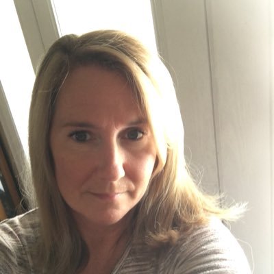 Profile Picture of Robin Allen (@robindowns726) on Twitter