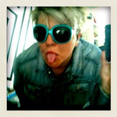 Profile Picture of Isabelle Alves (@chicetpop) on Twitter