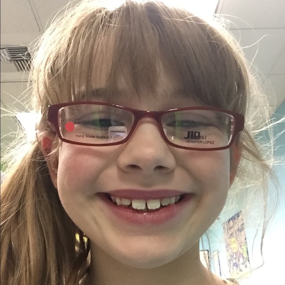 Profile Picture of Mary Behrends (@mfbehrends) on Poshmark