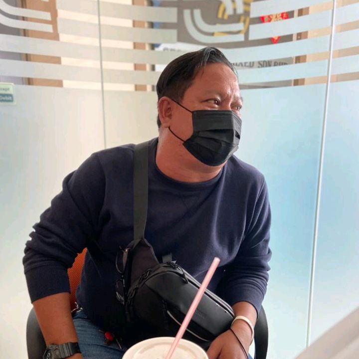 Profile Picture of SellesserZdin (@sellesser) on Tiktok