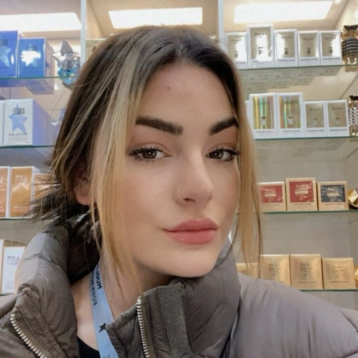 Profile Picture of bethsimmonds4 (@bethsimmonds4) on Tiktok