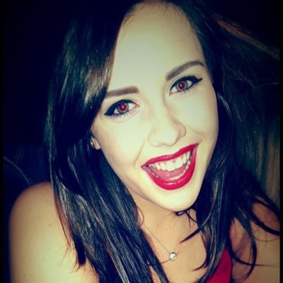 Profile Picture of Valerie Fosteron Twitter