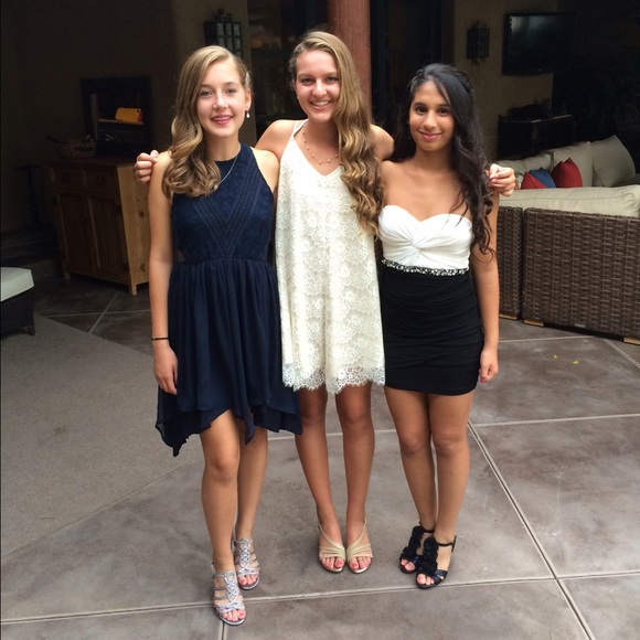 Profile Picture of Sophie Luzader (@sophiek16) on Poshmark