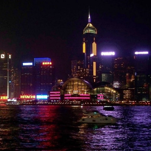 Profile Picture of Andrew Wiacek (@andrewwiacek) on Poshmark