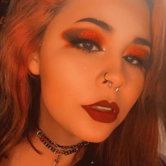 Profile Picture of Na hoyo Shali (@shalisgaming) on Poshmark