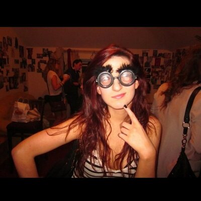 Profile Picture of Jan Browne (@jbrowne1988) on Twitter