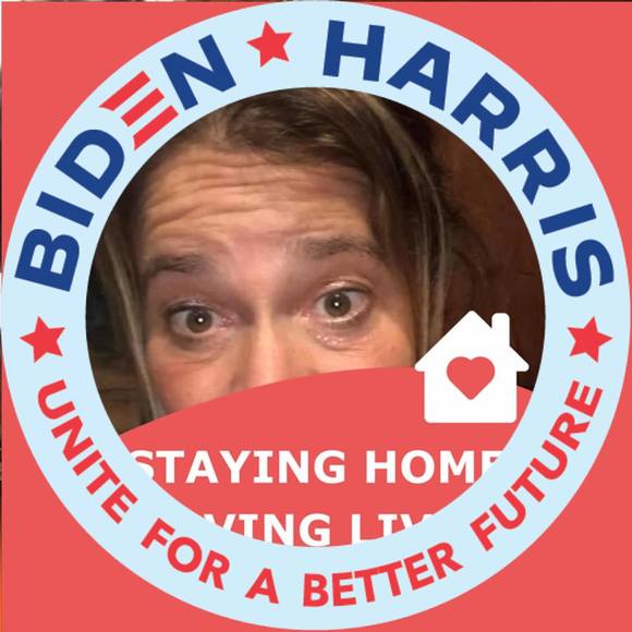 Profile Picture of Billie Chaleff (@ohnobillienj) on Poshmark