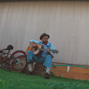 Profile Picture of Benjamin J Benamati (@Staggerwaltz) on Youtube