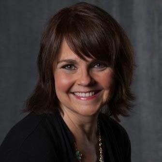 Profile Picture of Beth Erickson (@Beth_LoCo) on Twitter