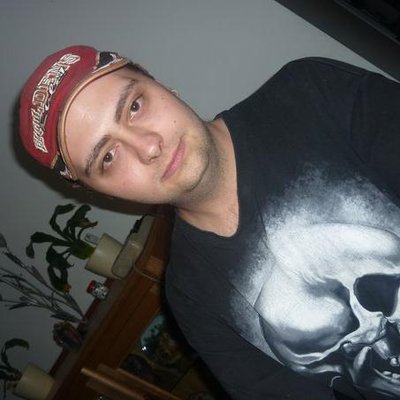 Profile Picture of Graham Sinclair (@shaby1313) on Twitter