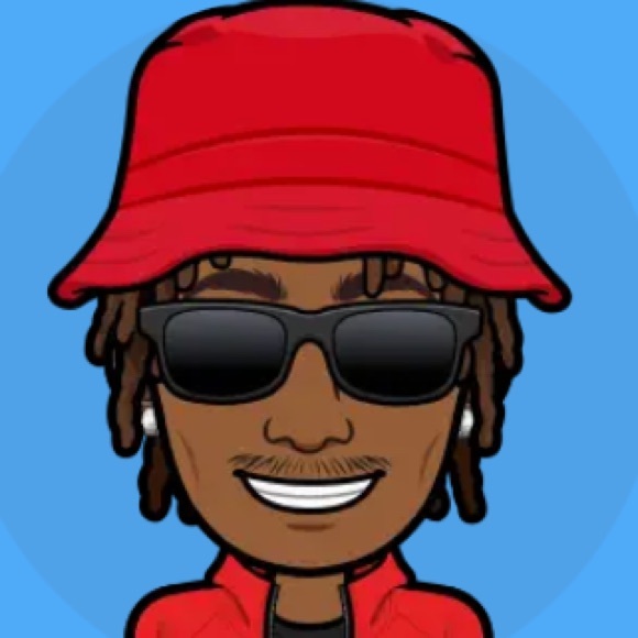Profile Picture of Aaron Diggs (@aarondiggs789) on Poshmark