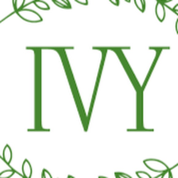 Profile Picture of Ivy Harris (@harrisme07) on Poshmark