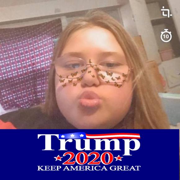 Profile Picture of Annaliese bennett Bennett (@annaliesebennet) on Poshmark