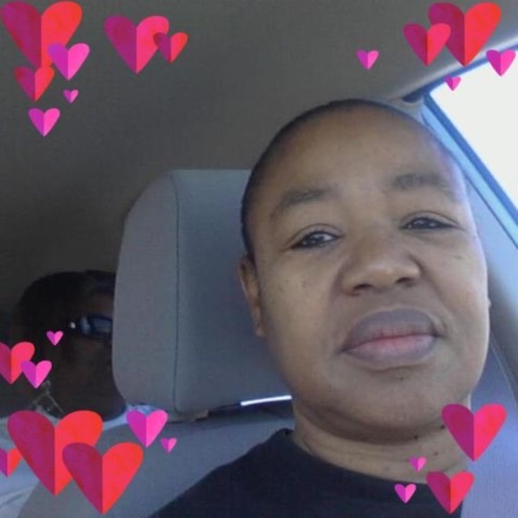 Profile Picture of Phyllis Benjamin (@phyllisbenjamin) on Poshmark
