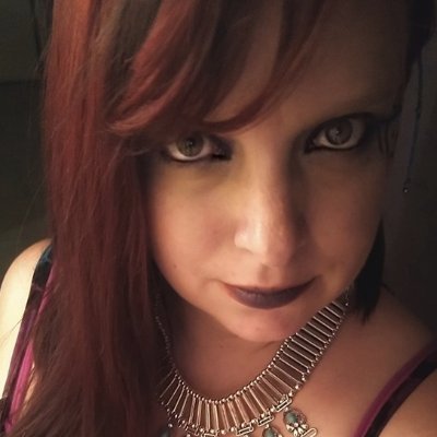 Profile Picture of Jessica Feinberg (@RareDragonsShop) on Twitter