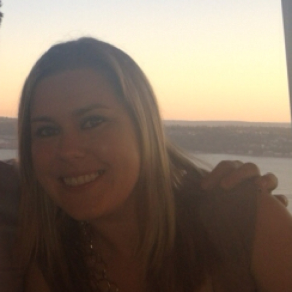 Profile Picture of Shawna Clark (@shclark29) on Poshmark