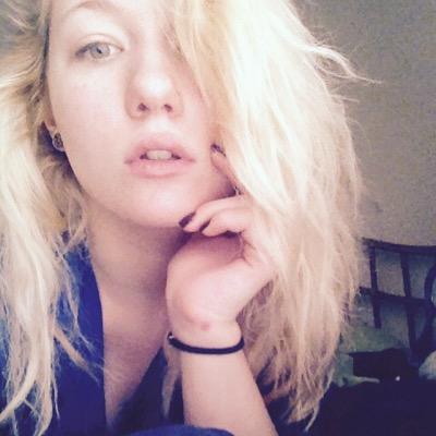 Profile Picture of Mikala Williams (@MikkiLayluh) on Twitter