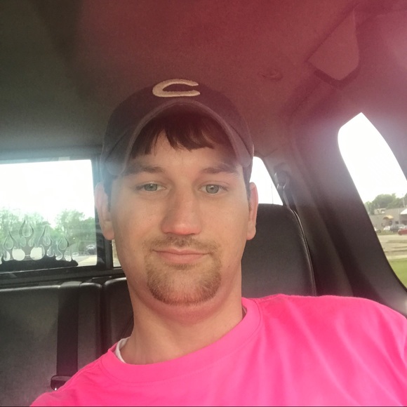 Profile Picture of Jonathan Adkins (@roxyman01) on Poshmark