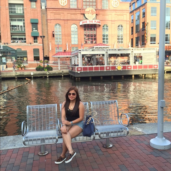 Profile Picture of Alma Danque (@almaycutie) on Poshmark