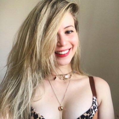 Profile Picture of Amélia Fernandes (@AmliaFernande13) on Twitter