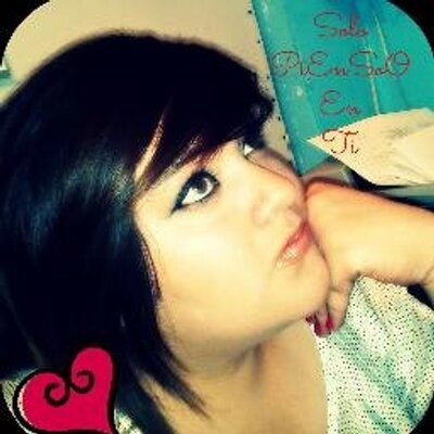 Profile Picture of Maria  Franko (@merrypopis) on Twitter