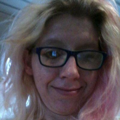 Profile Picture of Anja Ziegler (@anja_az37) on Twitter