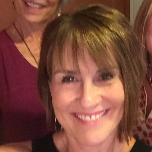 Profile Picture of Gina Stjohn (@cobaltlove) on Poshmark