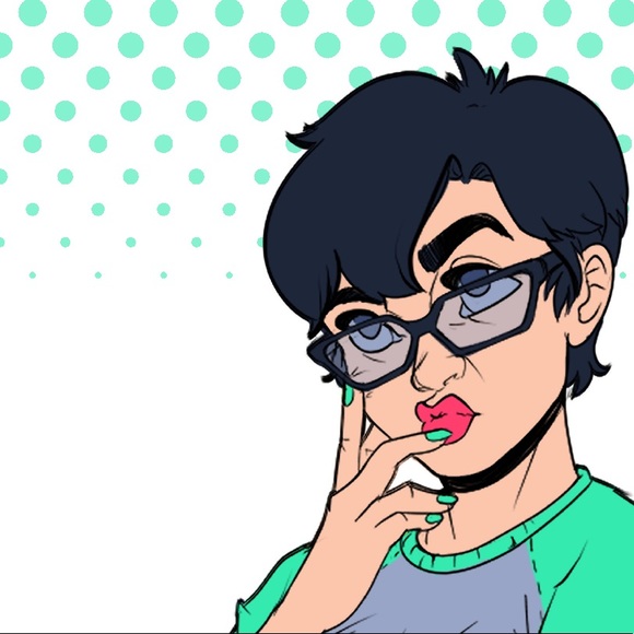 Profile Picture of Holly Martinazzi (@h2quared) on Poshmark