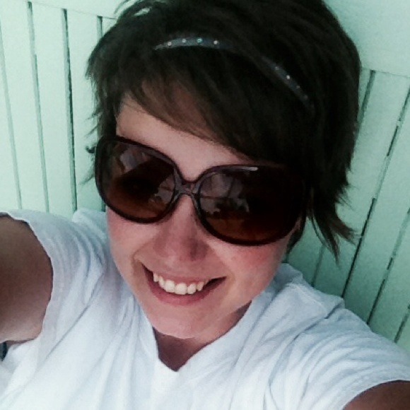 Tabitha Richardson - Poshmark Profile Picture of Tabitha Richardson (@tab19) on Poshmark