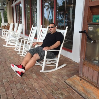 Profile Picture of Lorenzo Chen (@lchen216_chen) on Twitter