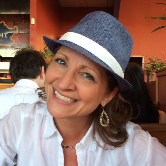 Profile Picture of Pam Newton (@pnewton) on Poshmark