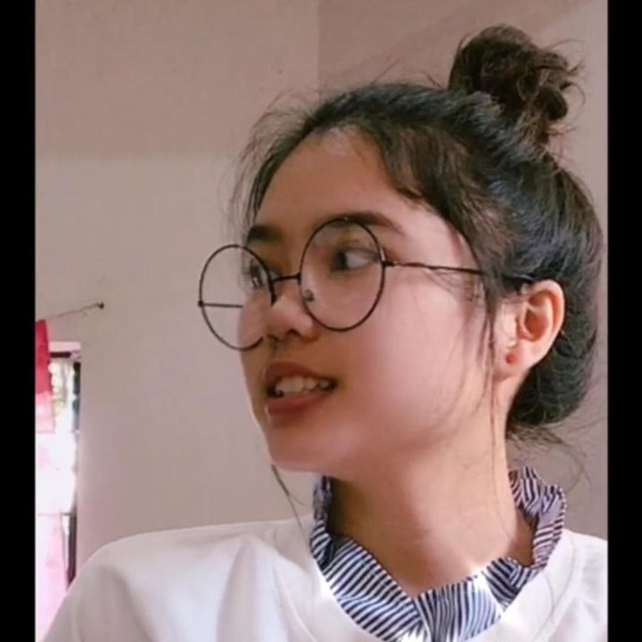 Profile Picture of Alyson (@aly_alyson) on Tiktok