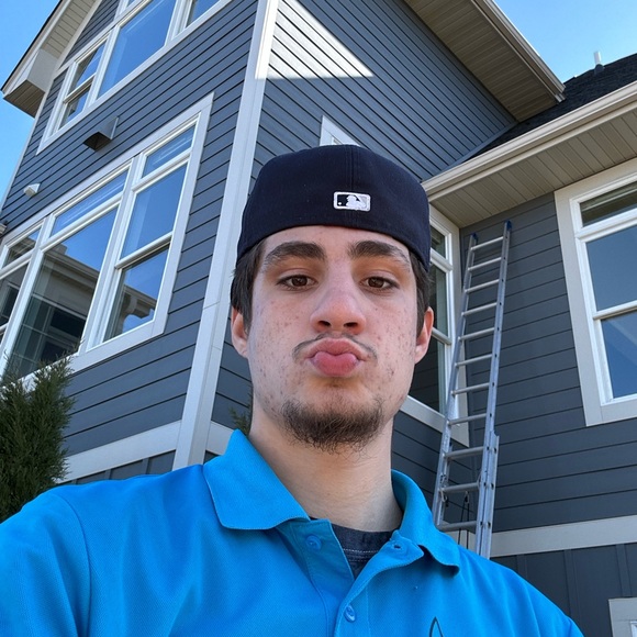 Profile Picture of Cody Alvarado (@codyalvarado24) on Poshmark