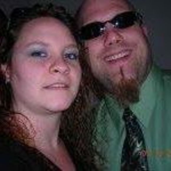 Profile Picture of Danielle Kirkpatrick (@dannid85) on Poshmark