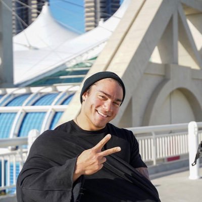 Profile Picture of Sarda Paul Andrew (@SardaAndrew) on Twitter