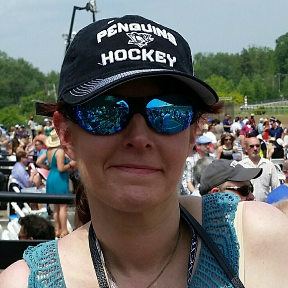 Profile Picture of Kathy Duff (@pharmdmd04) on Poshmark