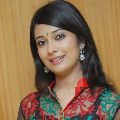 Profile Picture of Rashmi Patel (@rashmipatel1602) on Twitter