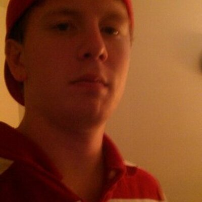 Profile Picture of Chris Poore (@TinyNazelrod) on Twitter