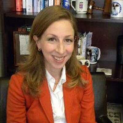 Profile Picture of Elizabeth Rosenberg (@Energy_Liz) on Twitter